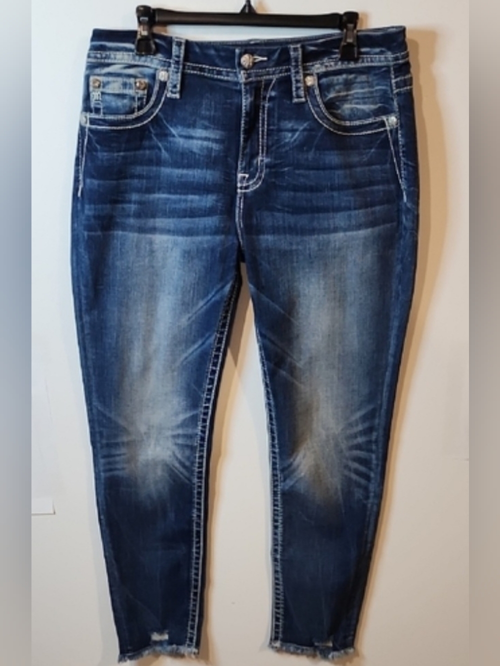 Miss Me Curvy Ankle Skinny Jeans NWOT Size 31 X 27